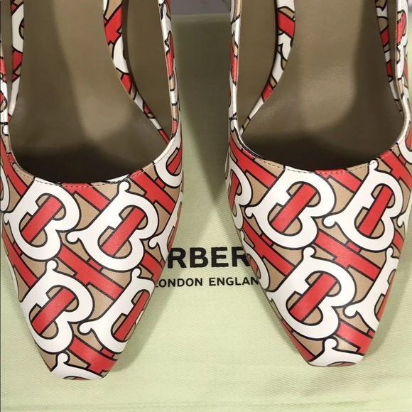 NWT BURBERRY Ankle Strap Leather Sz EU39 $790. - Picture 6 of 12